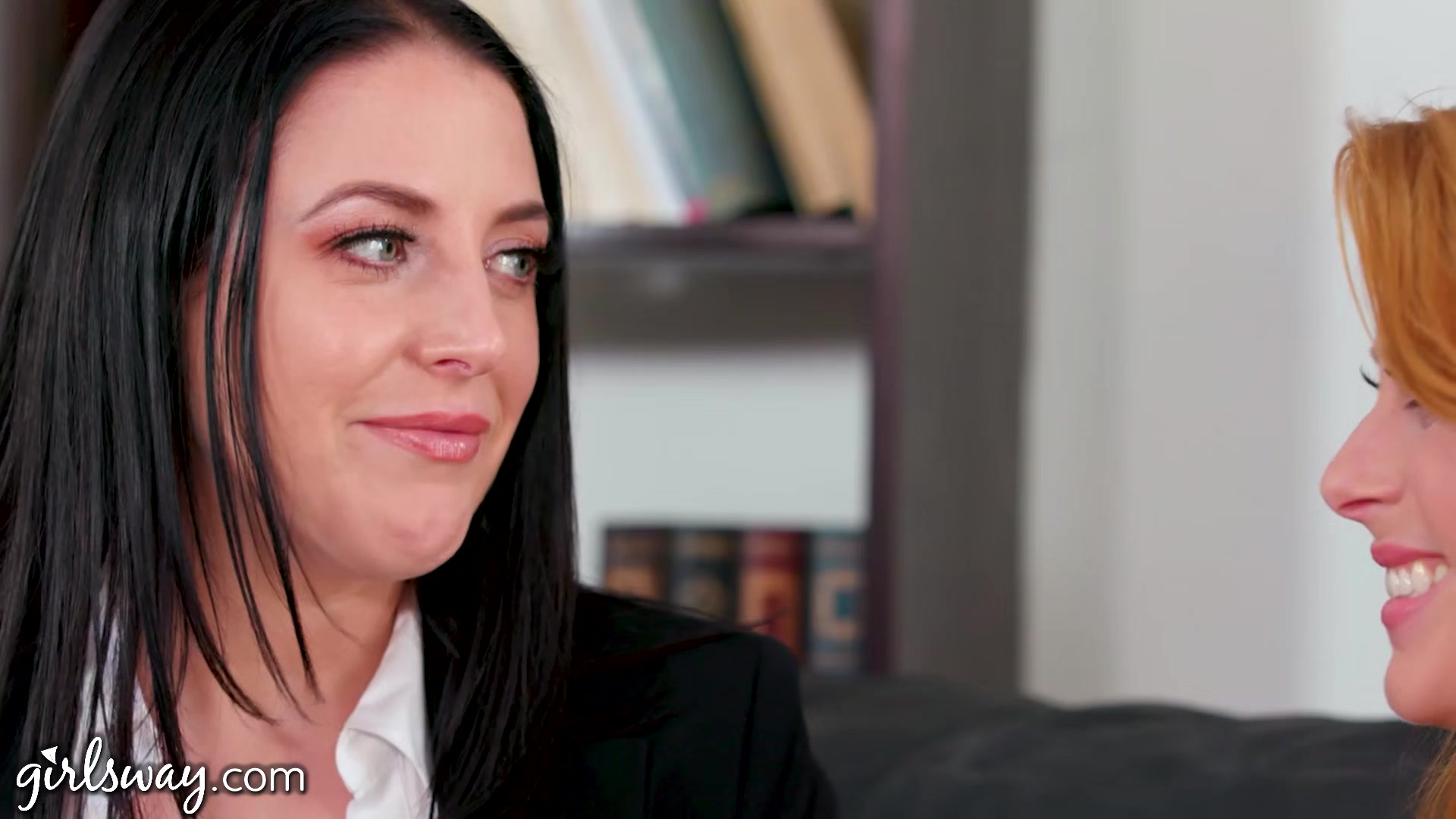 GIRLSWAY Therapist Angela White Makes Penny Pax Discovers Passionate Sex Between Women
