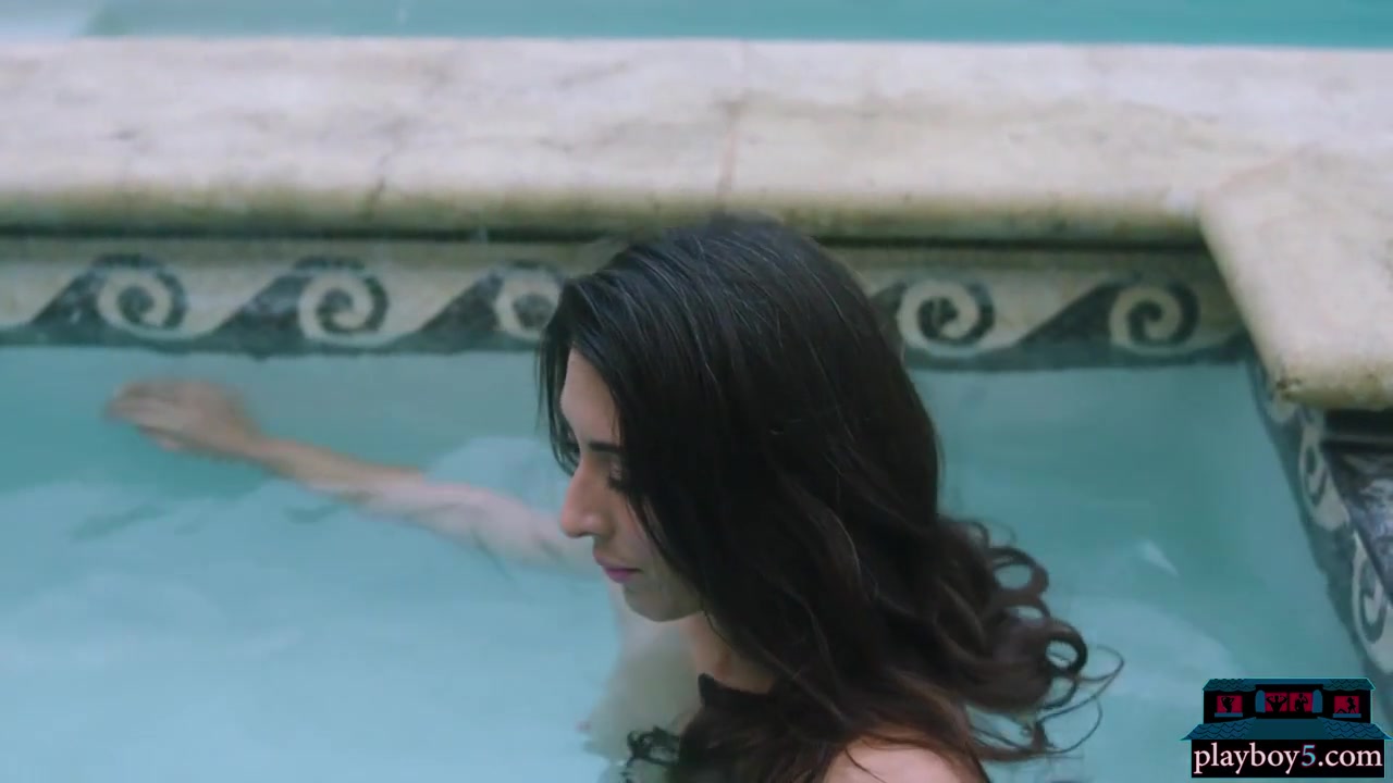 Petite Latina Milf Dips Naked In A Pool