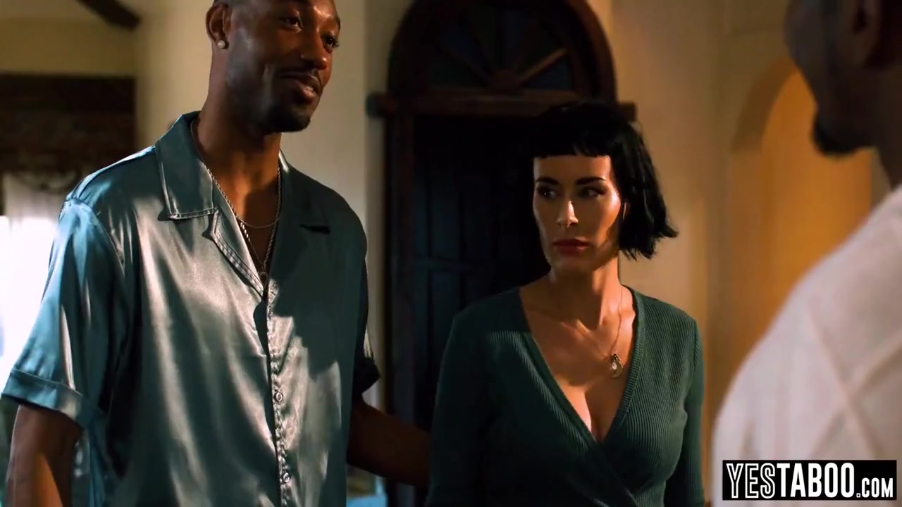 Holly Wood, Olive Glass And Isaiah Maxwell In Petite Milf Wife Pounded Hard By Her Bbc Hubby And His Black Boss