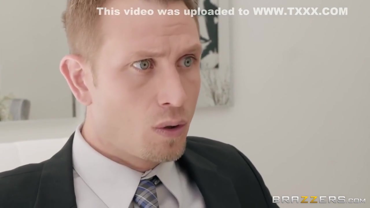 Jessa Rhodes And Bill Bailey - An Insurance Agent Gets Pov Blowjob From Stunning Housewife