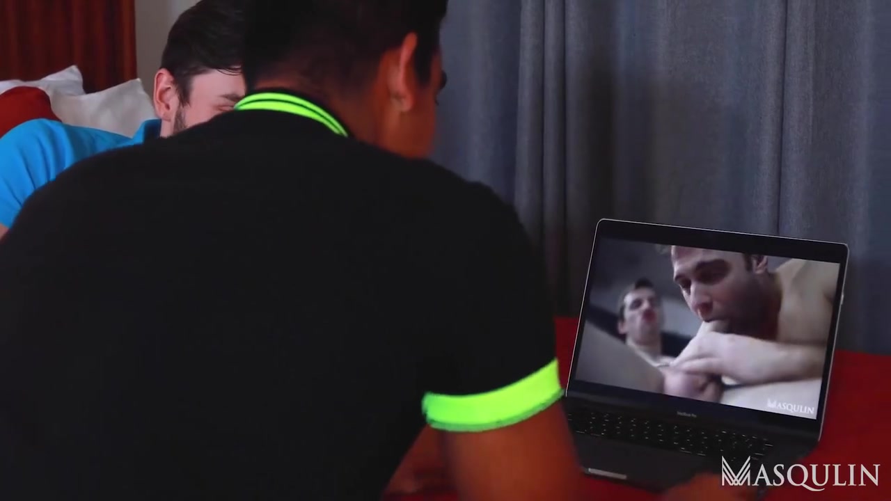 Cumming Together In A Hotel With Scott Demarco, Derek Reed And Jay Seabrook