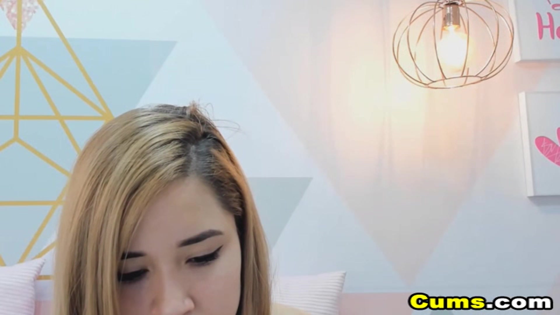 I Fuck This Really Big Dildo