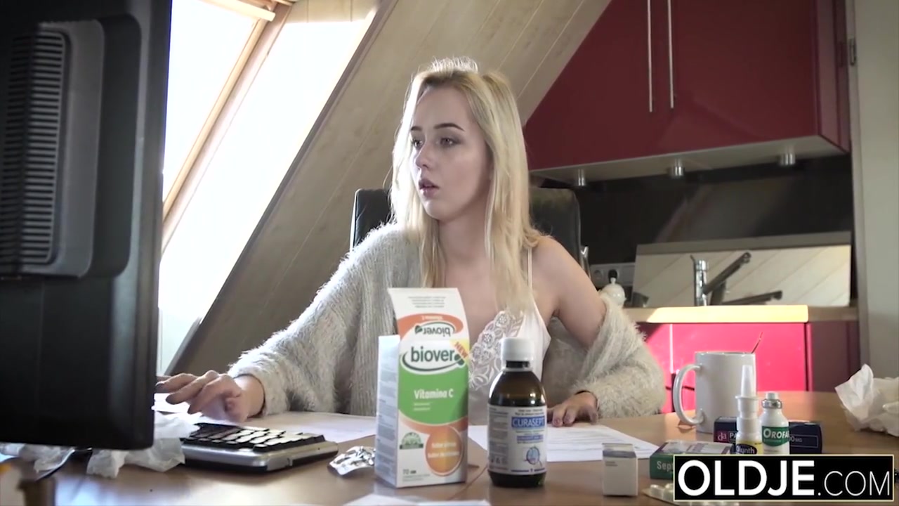 This Girl Has Sex With Her Stepdad And She Is So Fucking Hot