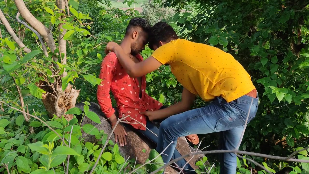 We Had Gone To The Forest With High Hopes But Babu Comes To Know That Some Man Was Watching Us Having Sex So We Run Away!!!