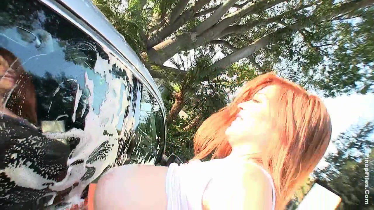 Tessa Fowler - Car Wash 2