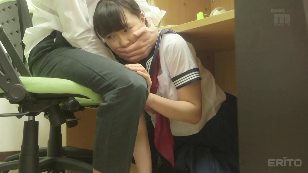 Azu Makoto in Azu Getting Kinky In A Silent Librairy - JapansTiniest