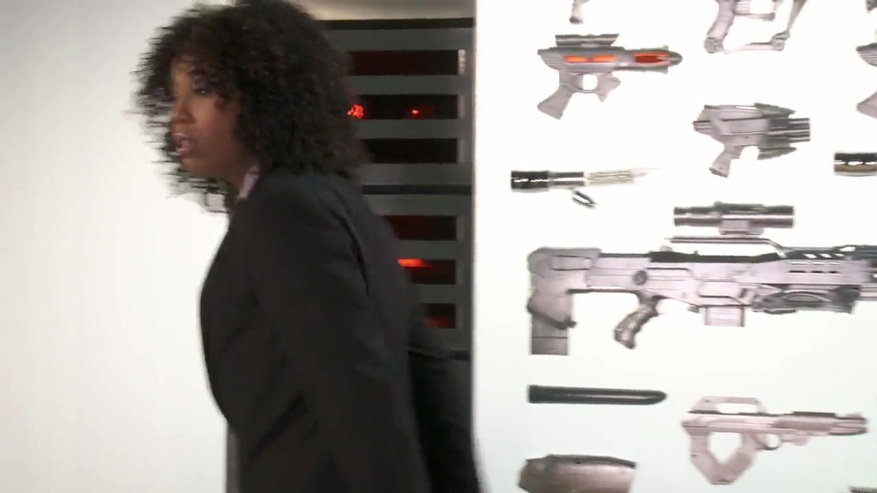 Men in Black parody with Misty and her epic rump