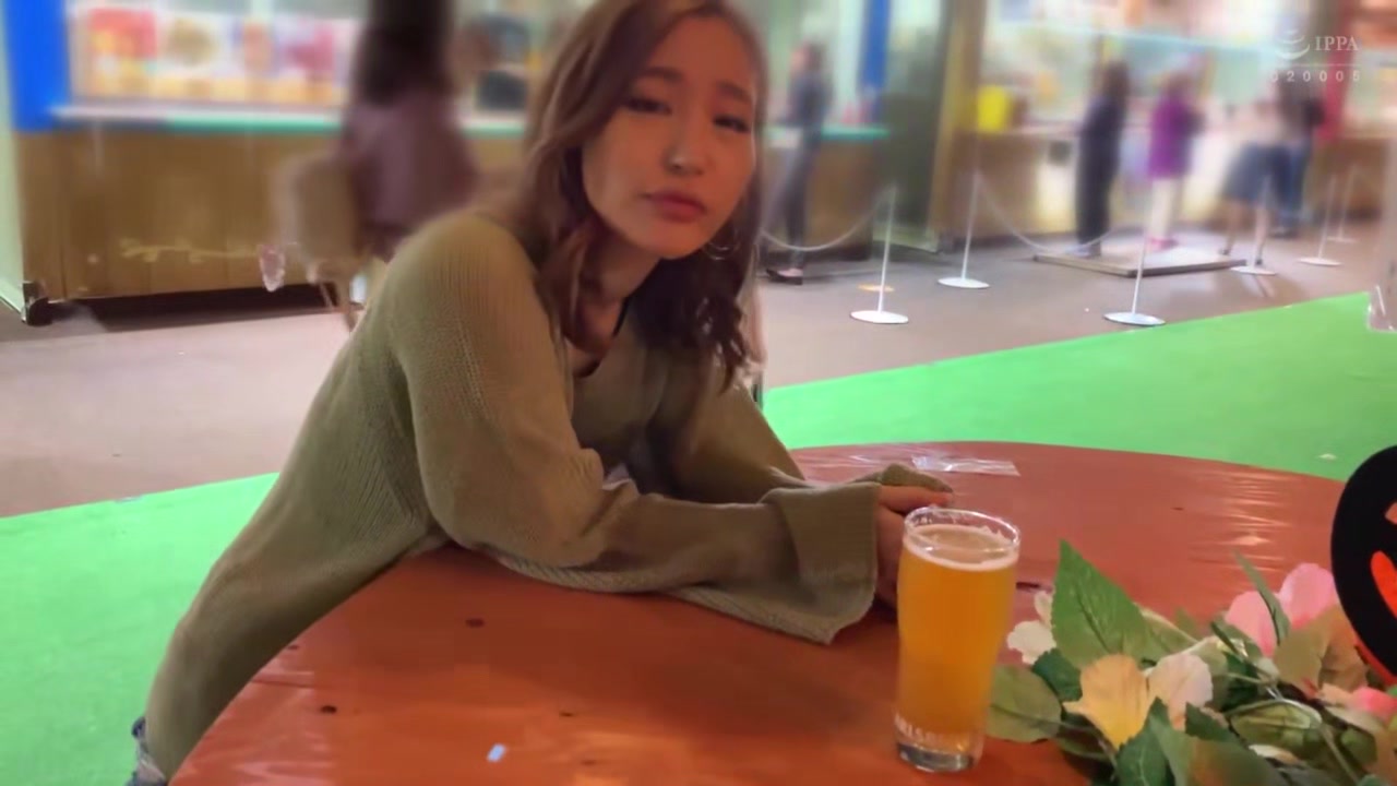 0011485_ガニ股騎乗位 ショートパンツ ギャル ほか
