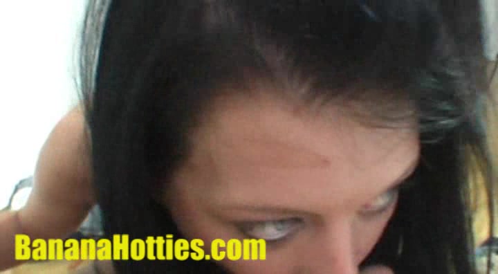 Tattood chick fucks like a cowgirl at the casting