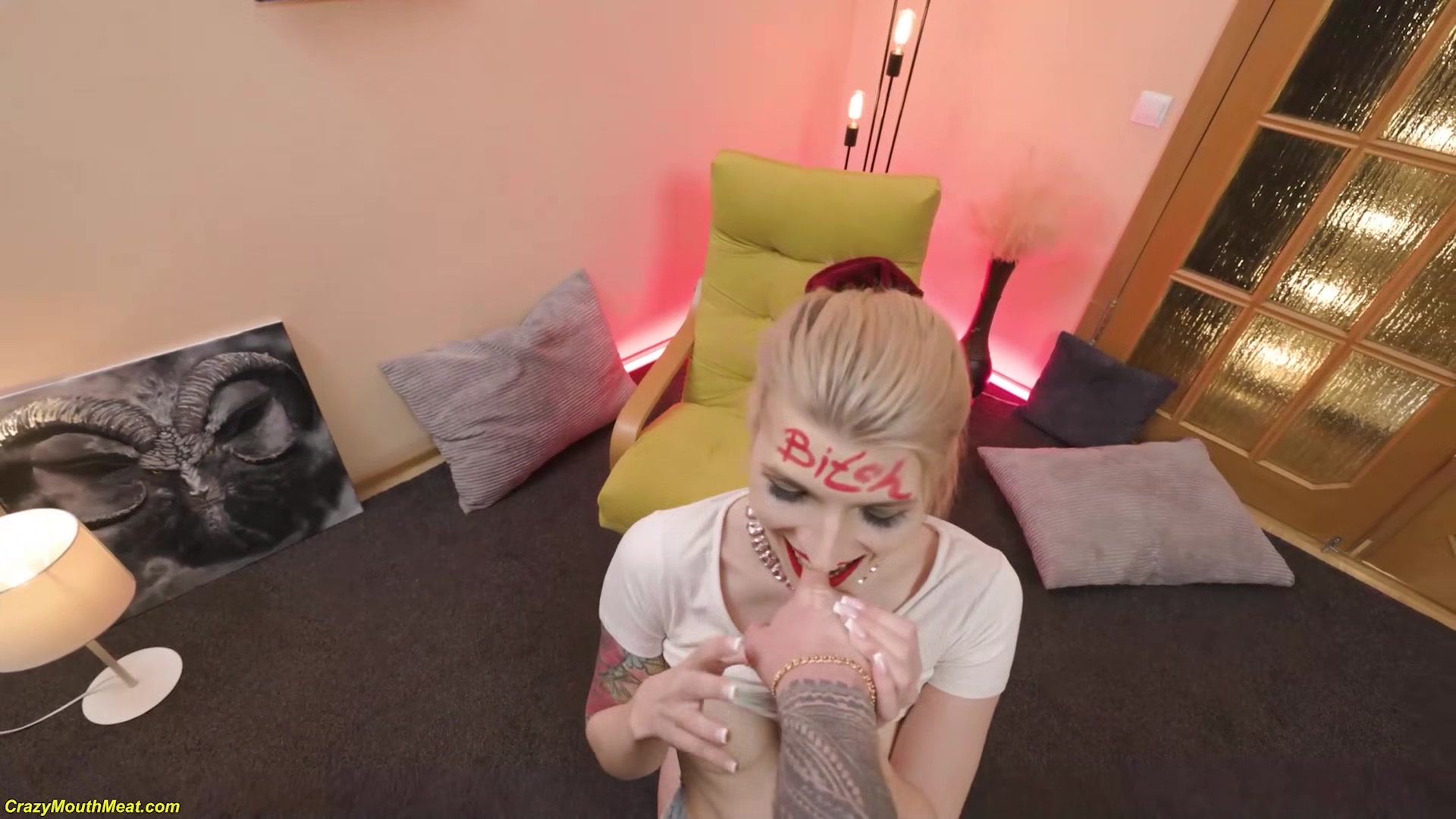 crazy bitch extreme face fucked