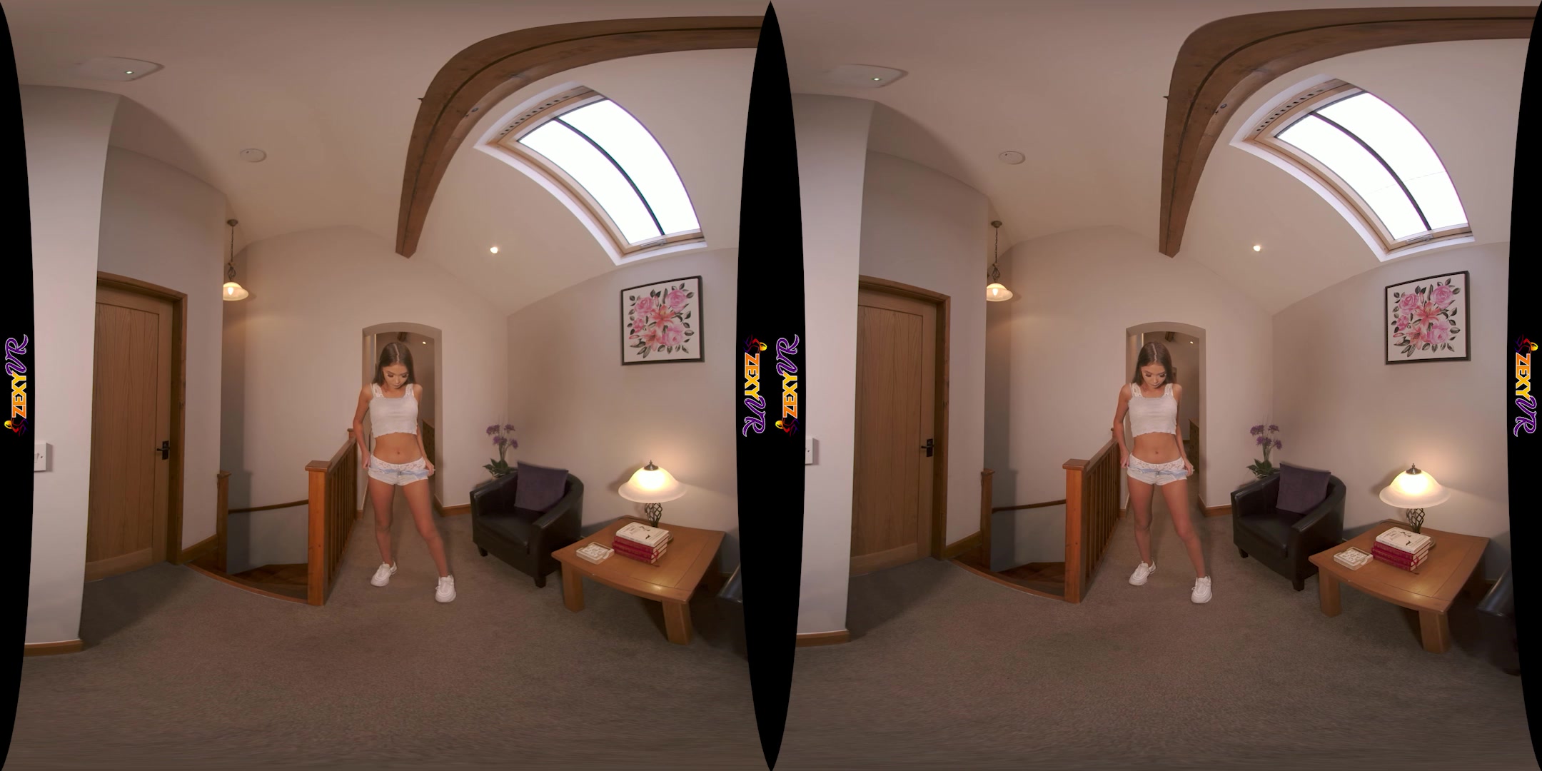 Hot Pants featuring Tara - ZexyVR