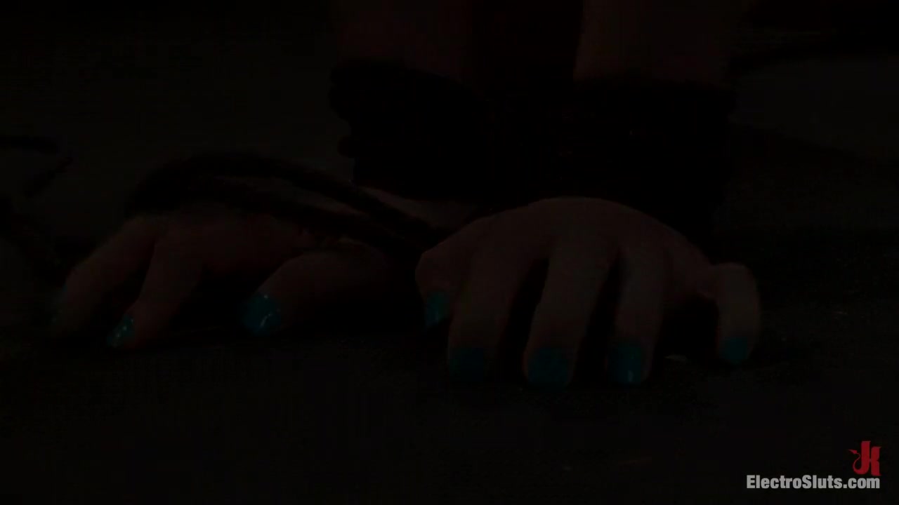 Dahlia Sky: Destroyed by Electrosex