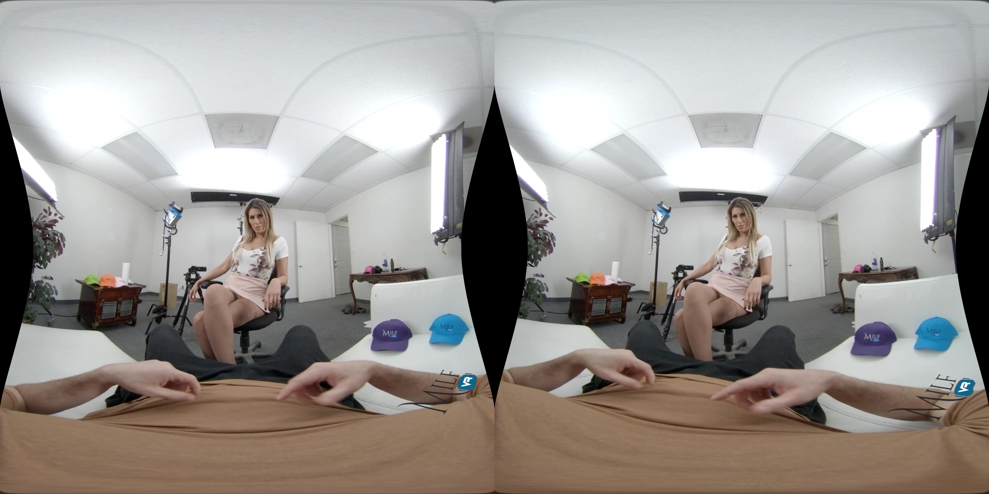 MilfVR - Cox's Casting Couch