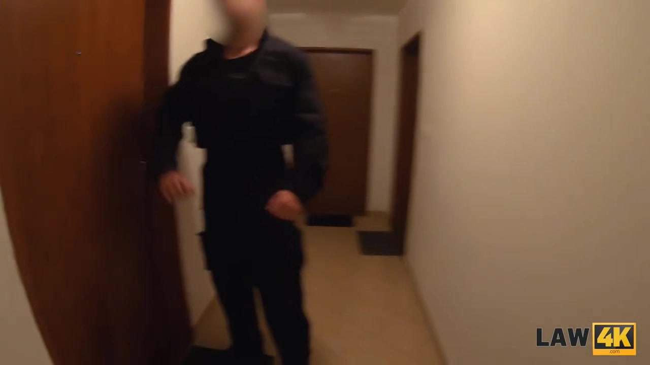 LAW4k. Exploiting prisoners wife as sex doll feels great for security officers