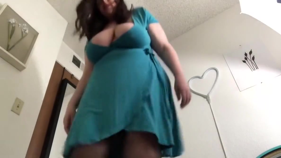 Giantess Stepmother