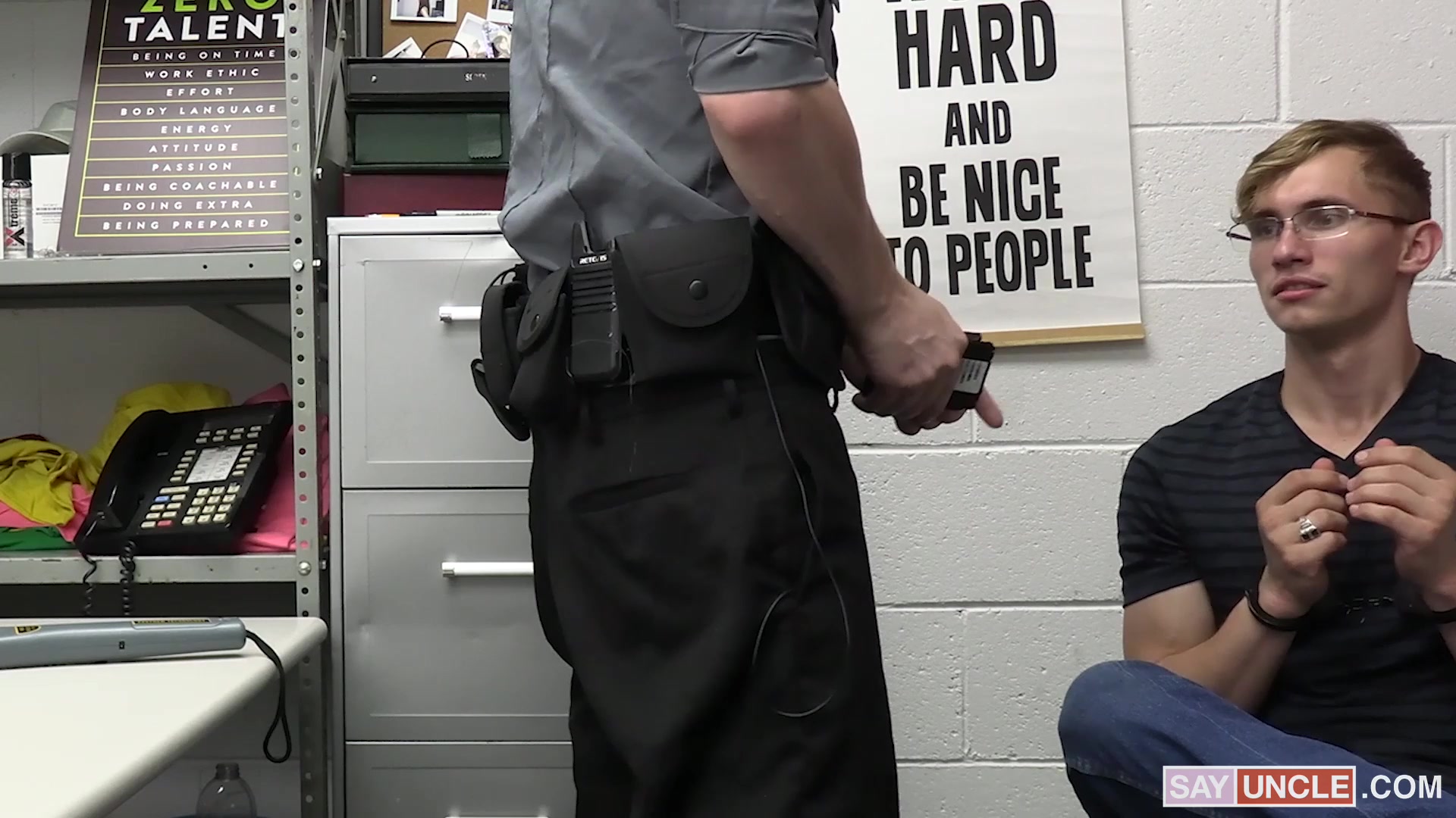 Searching The Perp - Cole Church, Darron Bluu