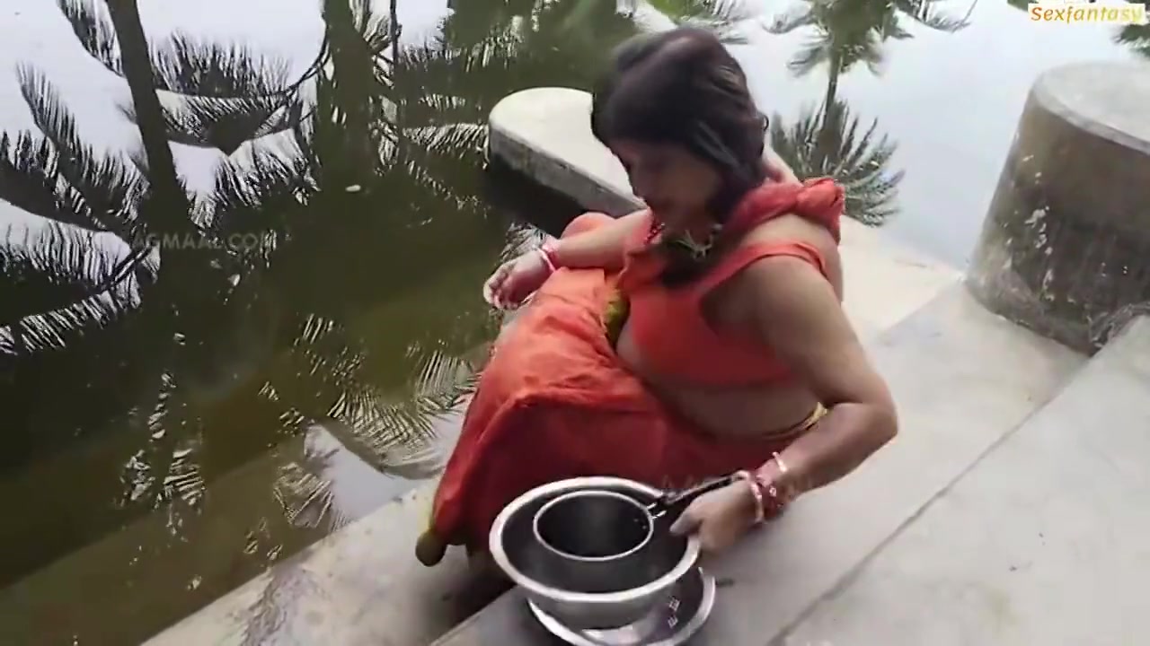 Naukrani Ke Sath Chudai Uncut