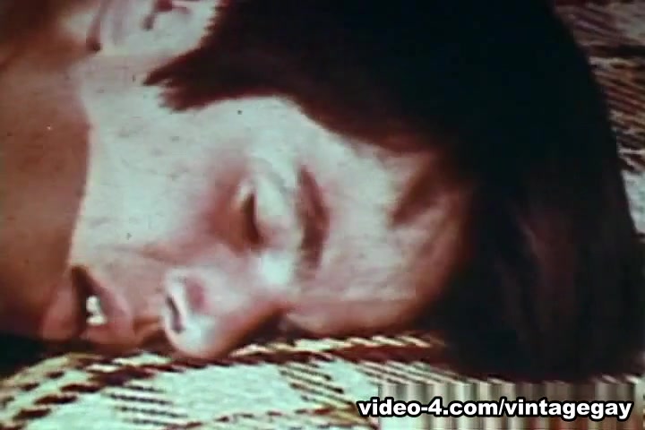 VintageGayLoops Video: Rim Me