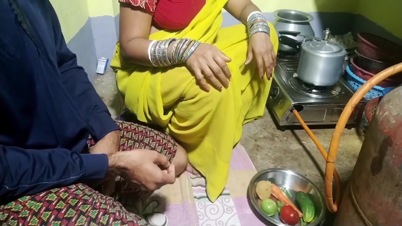 I My Friends Wife. Dost Ki Biwi Ko Kitchen Me Choda.with Bengali Audio... Use Headphone For Better Experience