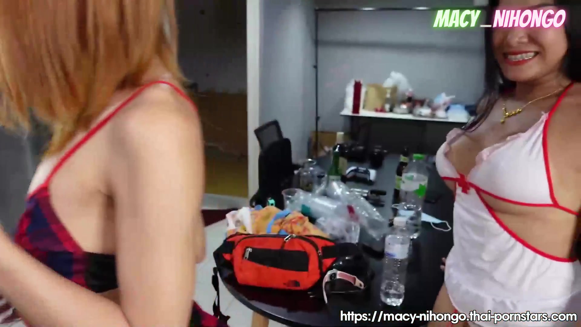 Macy-Nihongo - 4some Deluxe With A Ladyboy