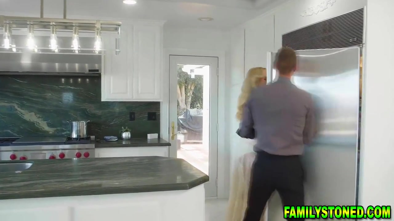 Brandi Love, Laney Grey And The Best In Stepmom And Stepdads Special Bday Present
