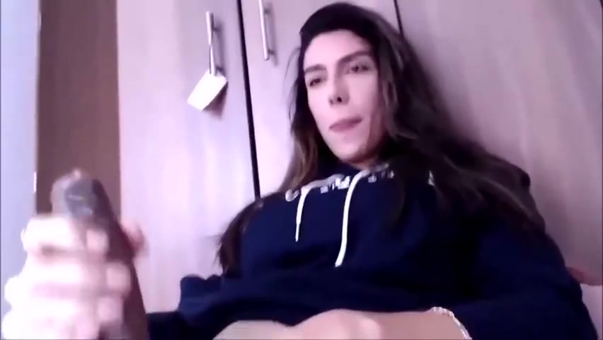 Trans Cutie Jerking Off On Webcam