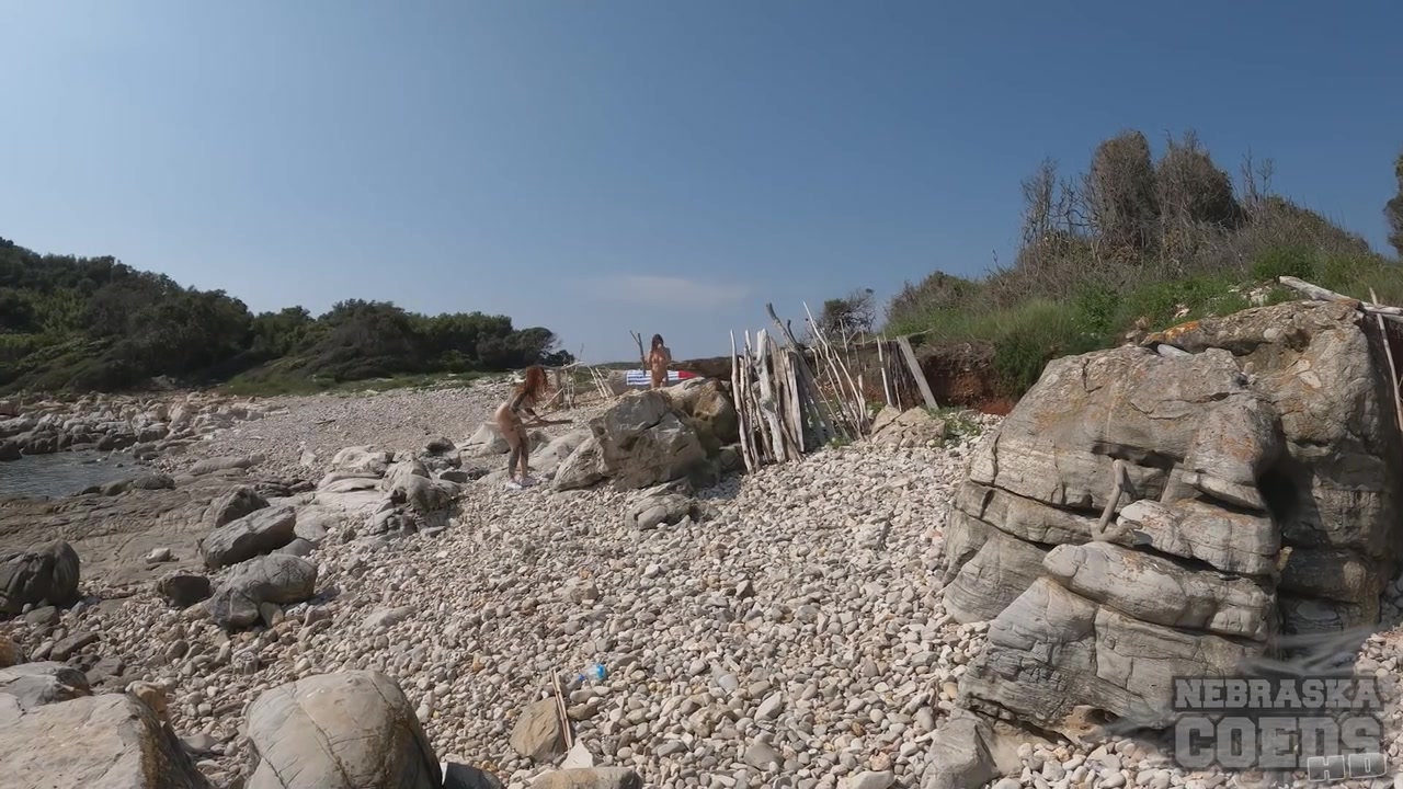 Double Girl Public Beach Masturbation Cheri With Rebeka Ruby Vacation Abandoned Island
