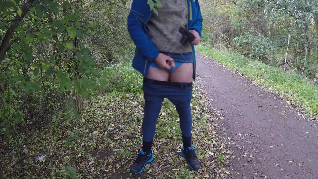 Another Desperate Bike Wee!