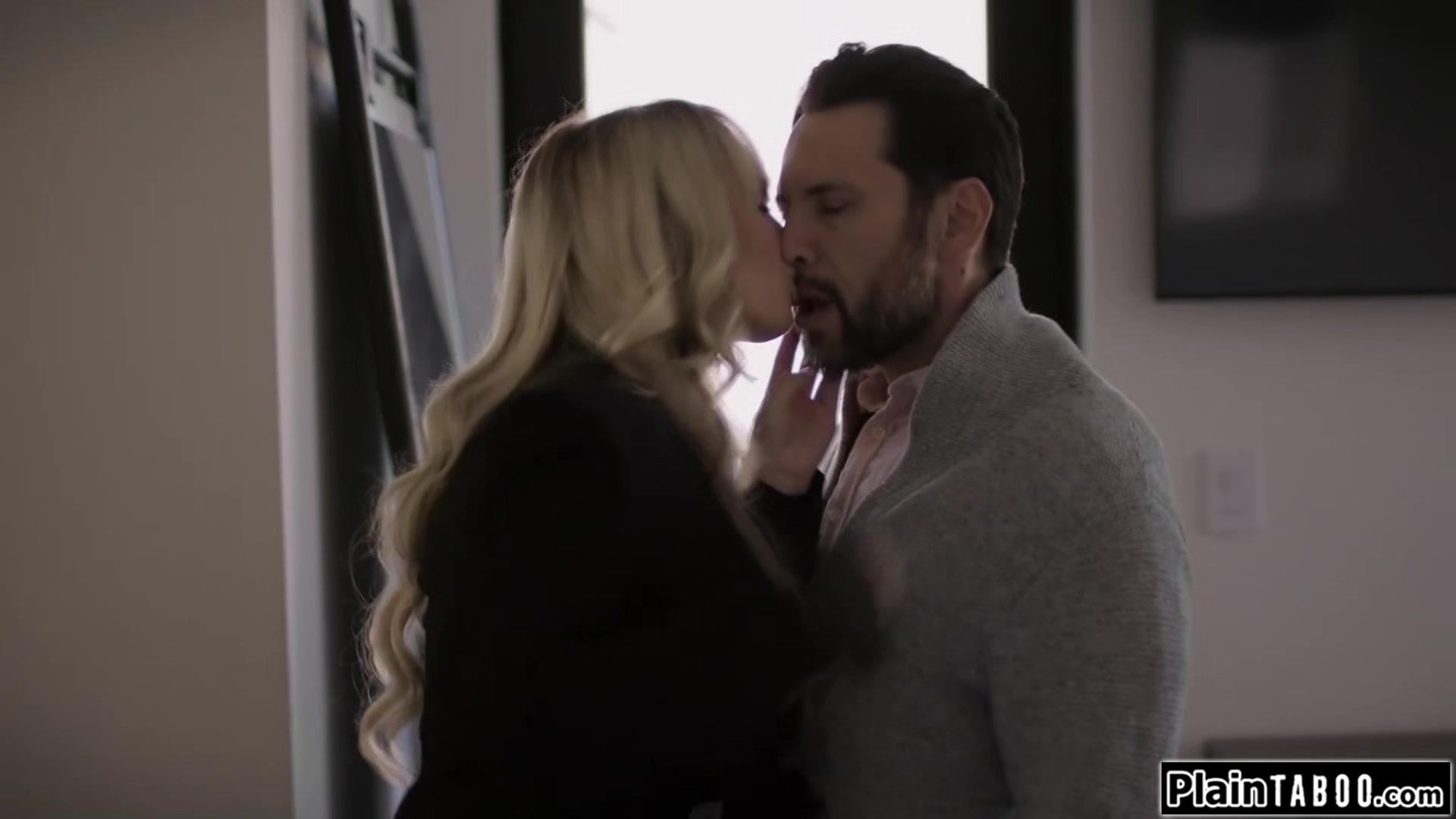 Dominant busty female broker seduces her buyer into cheating