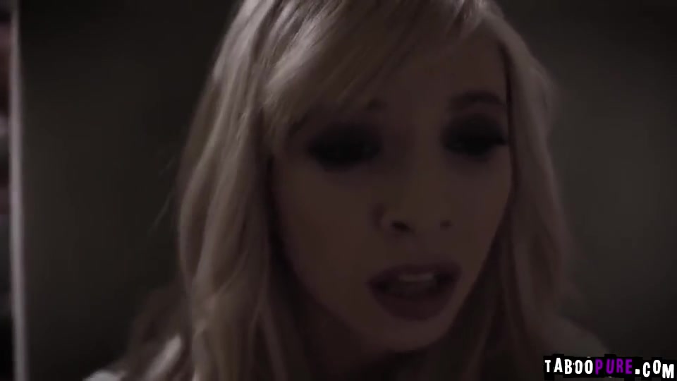 Deepthroat And Rimming Action With Carmen Caliente, Kenzie Reeves And Alex Legend