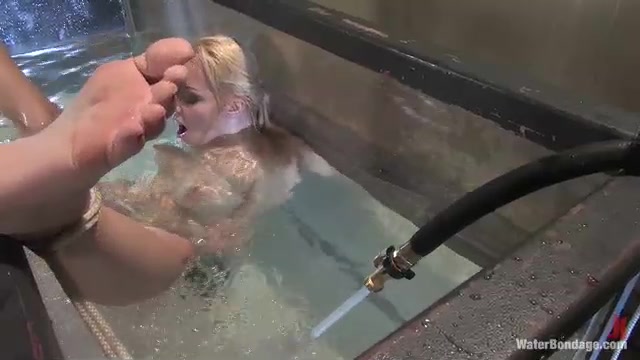 Annette Schwarz - Kink
