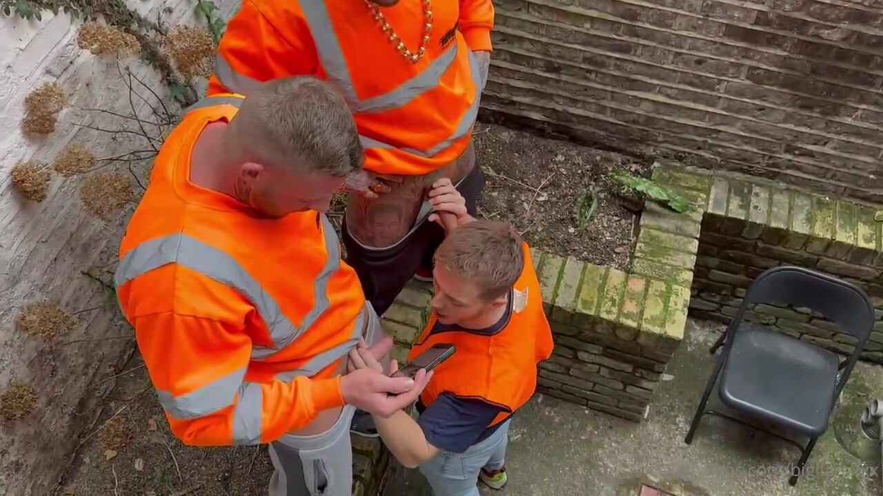 British worker cock sucking