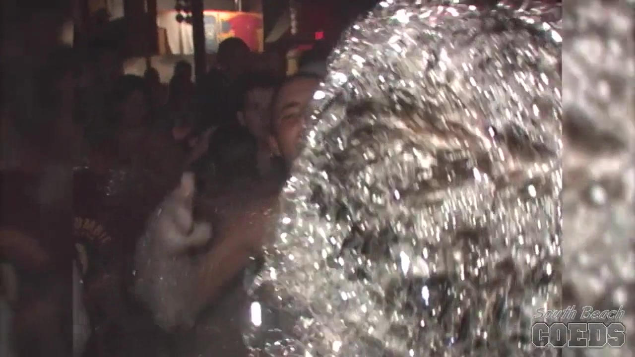Totally Unedited And Wild Foam Party At Crabby Bills Key West Florida - SouthBeachCoeds