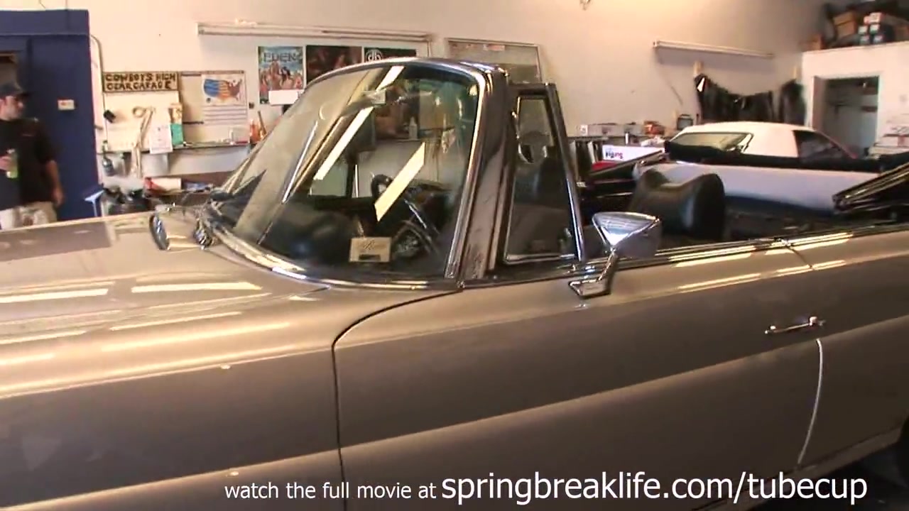 SpringBreakLife Video: Mercedes Masterbation