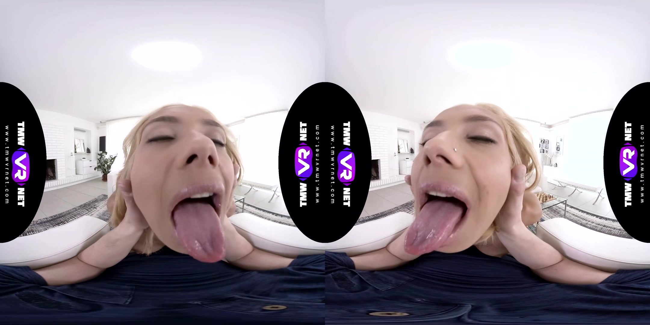 Blonde Plays With A Fat Cock Instead Of Chess - Blonde With Shaved Pussy Hardcore