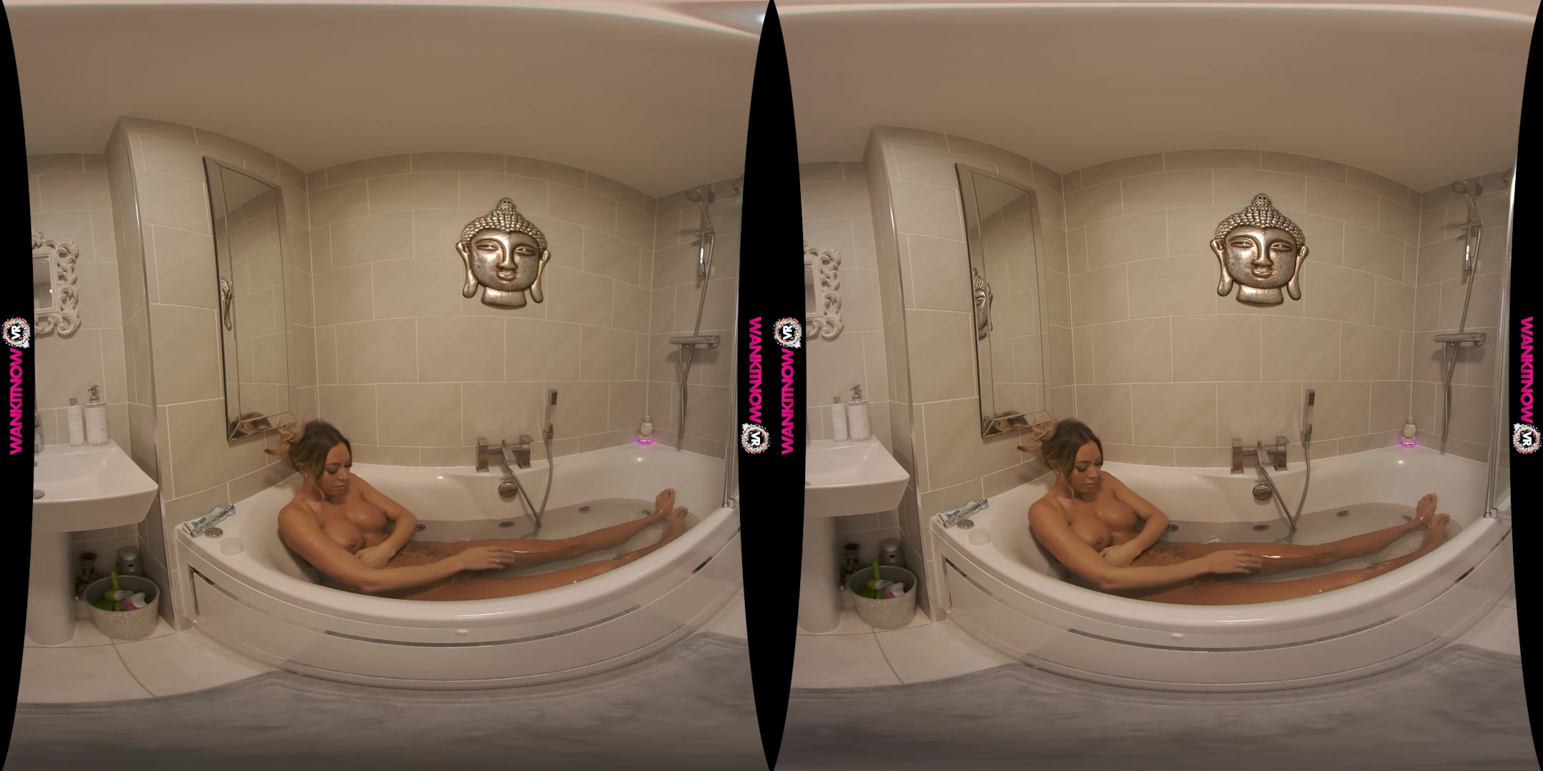 Wank And Watch featuring Natalia Forrest - WankitNowVR