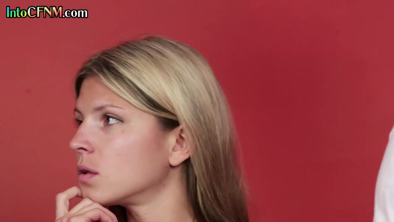CFNM 21yo BJ chick learns how to suck by MILF instructions