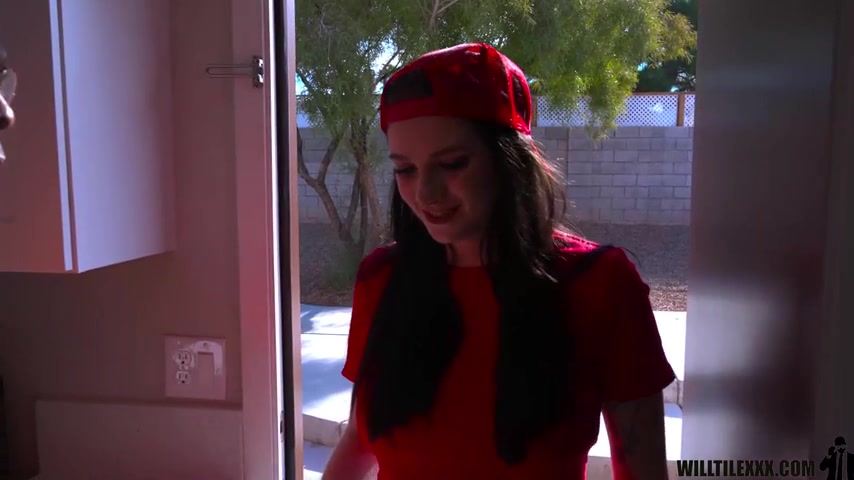 Delivery - Emma Indica - WillTileXXX
