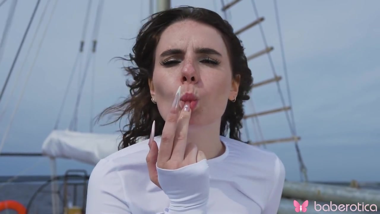 Solo Hot Girl - Super Sexy