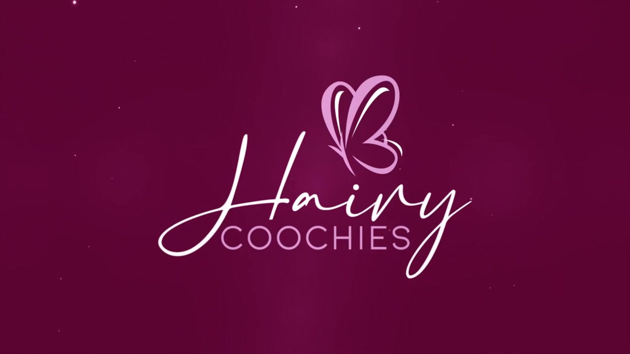 Former kindergarten teacher toys her hairy coochie