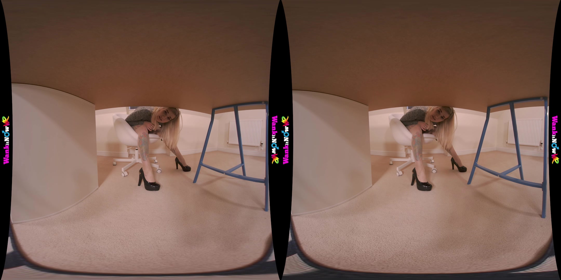 Handyman featuring Dolly - WankitNowVR