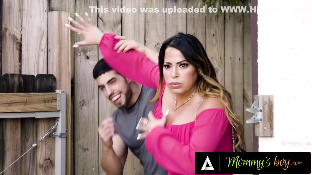 Professor Seduces Stepmom And Stepson Duo - Casca Akashova And Julianna Vega