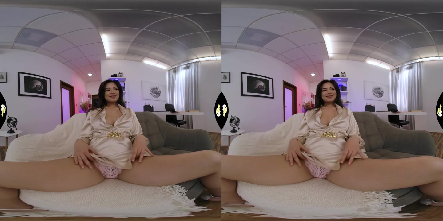 Scarlett Alexis - SqueezeVR