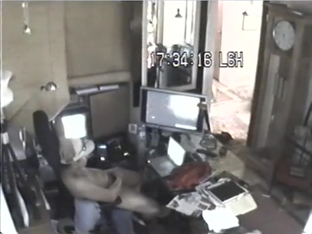 home office jacking 2
