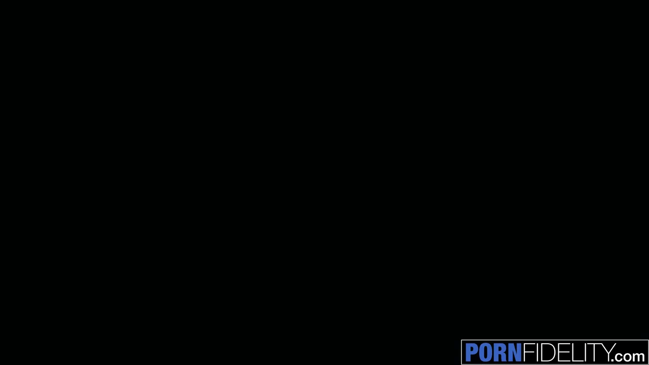 Porn Fidelity And Katie Morgan - Takes A Break For Dick