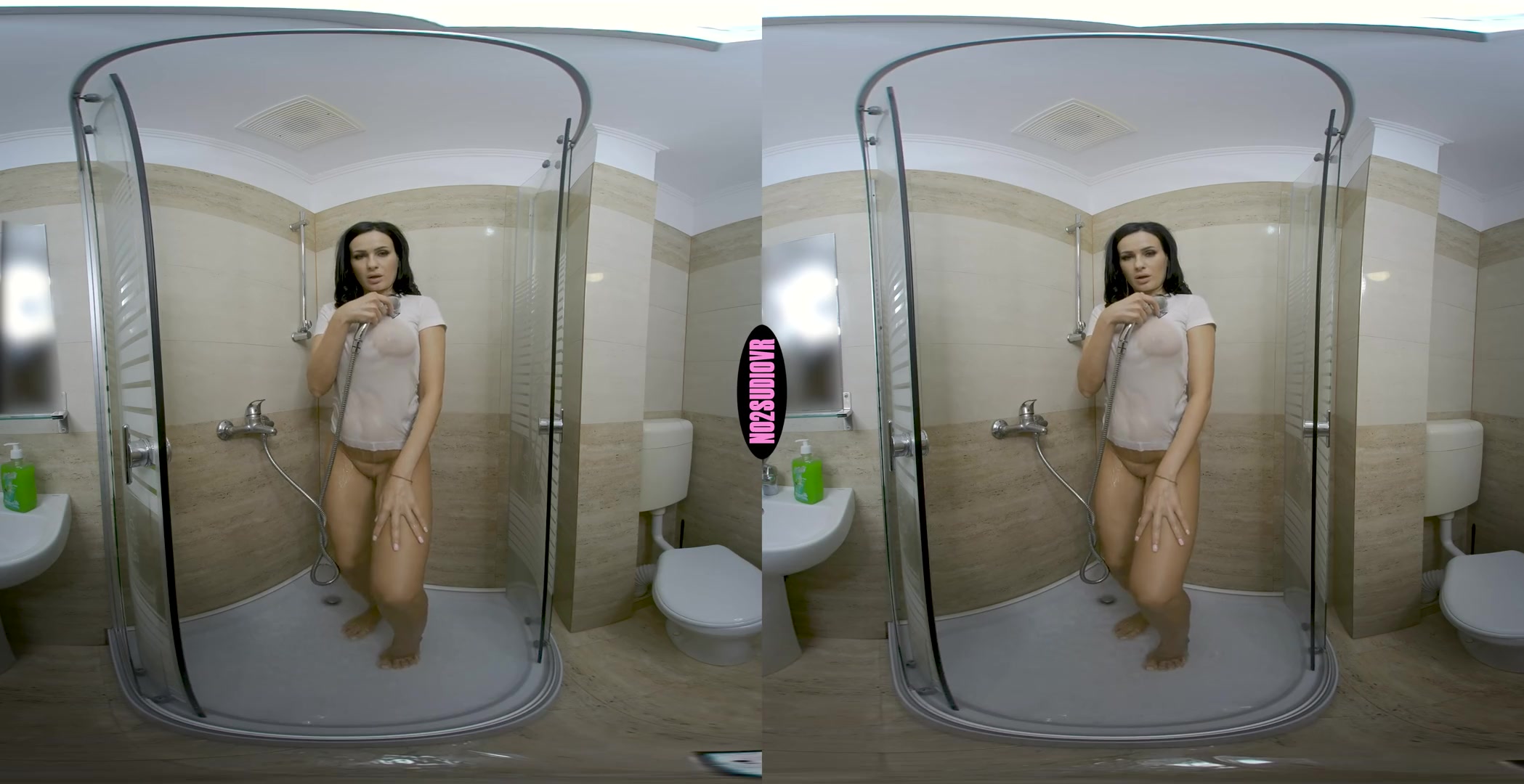 Horny Friends - Wet & Wild