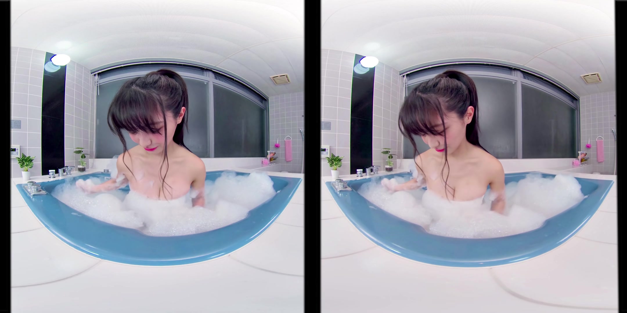 Saya Kataoka - Saya Bubble Bath Selfie & Massage - VRJapaneseidolsParty