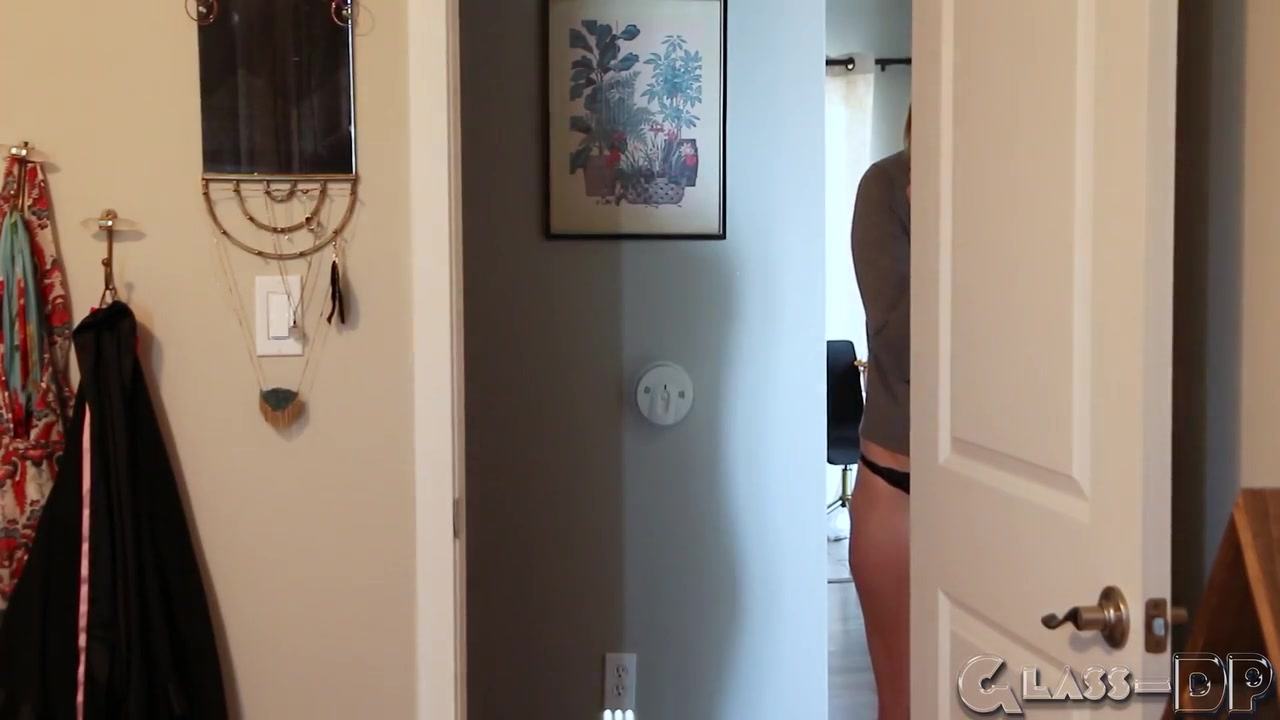 Real Life In Virgin Her Pussy And Hymen As She Spreads Wide For You