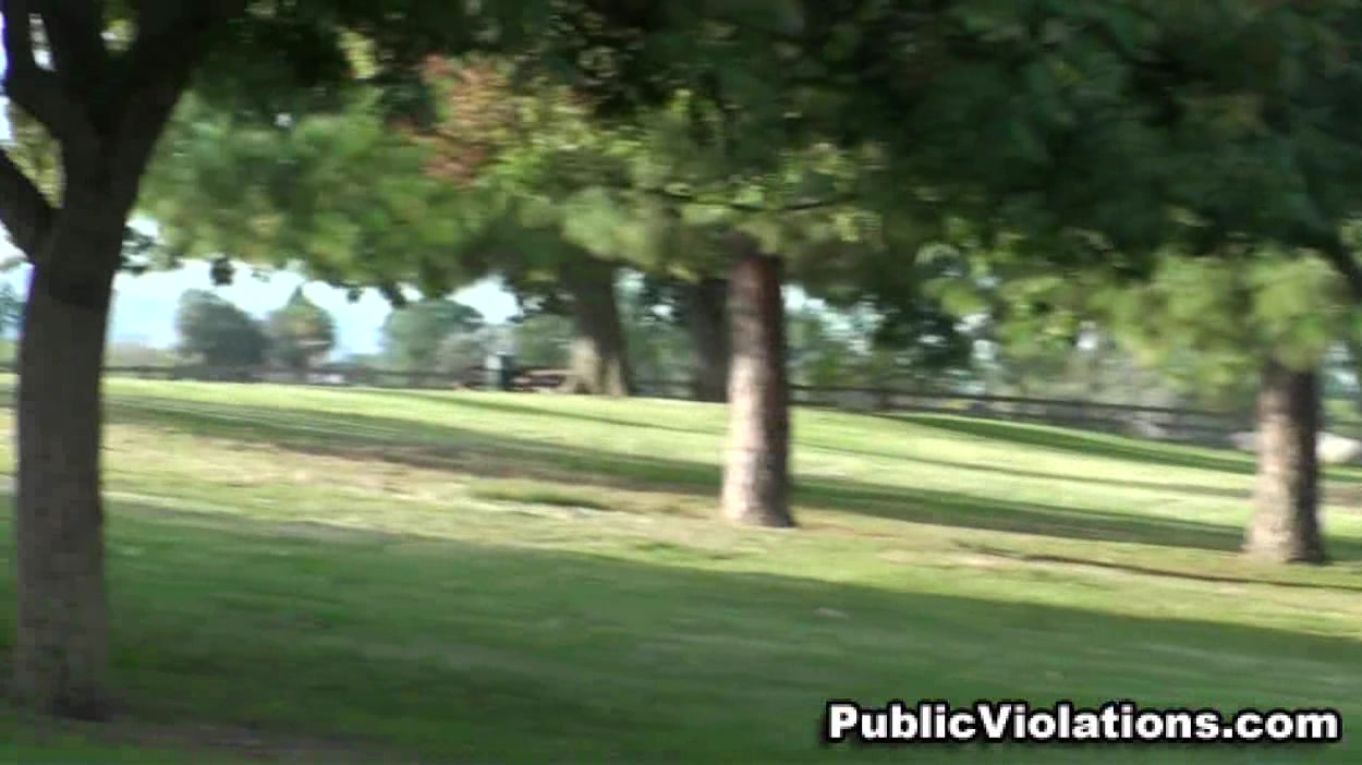 Amateur outdoor blowjob sex video with a hot bitch on her knees
