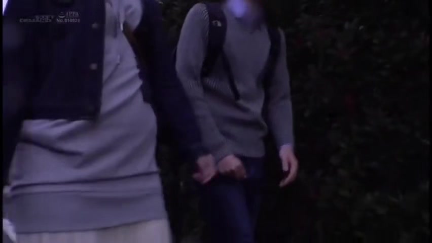 241122マジックミラーの潮吹きエロ美人e4
